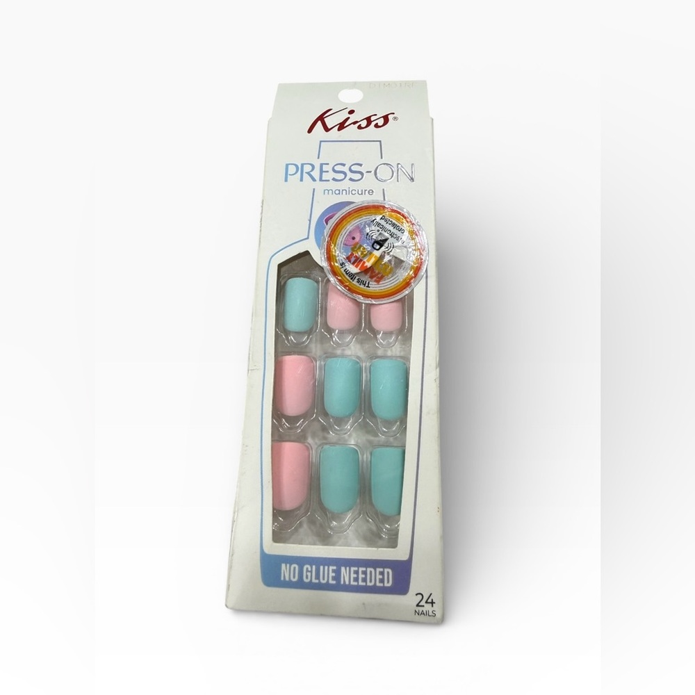 Kiss Press-On Manicure Set - Color Sticky Sweet- Matte- Square Tip- Short